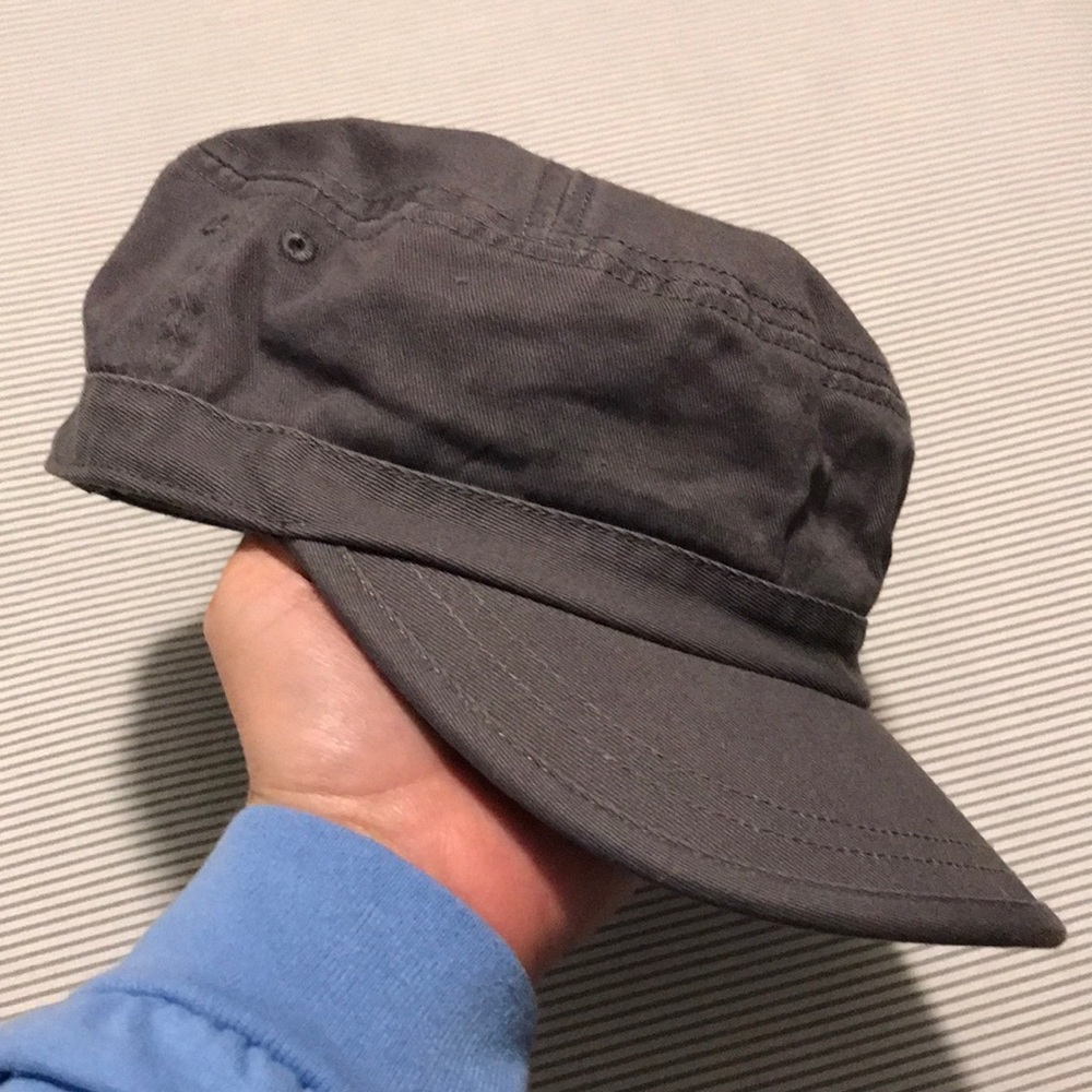 NWOT cute cadet cap, canvas, gray